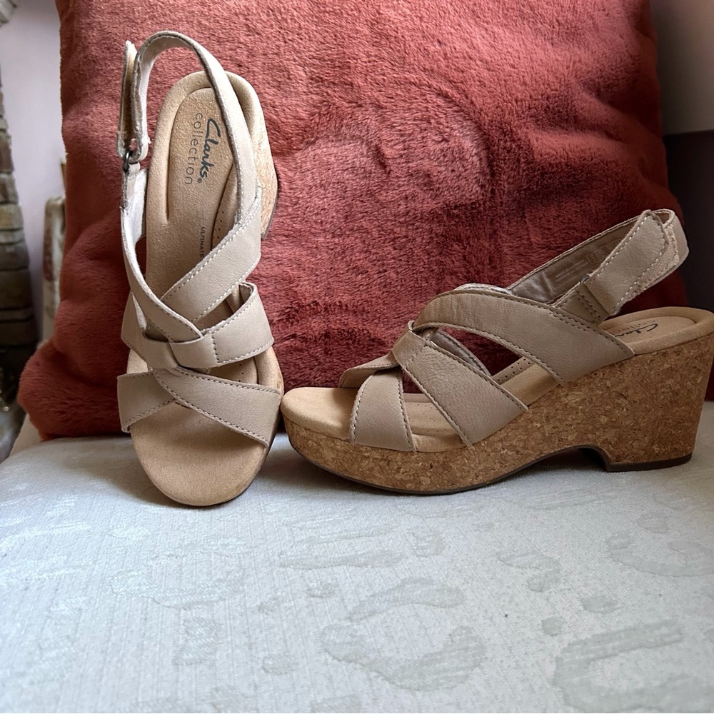 Clarks Collection Rose Erin Sand Platform Sandal 71/2 NWOT